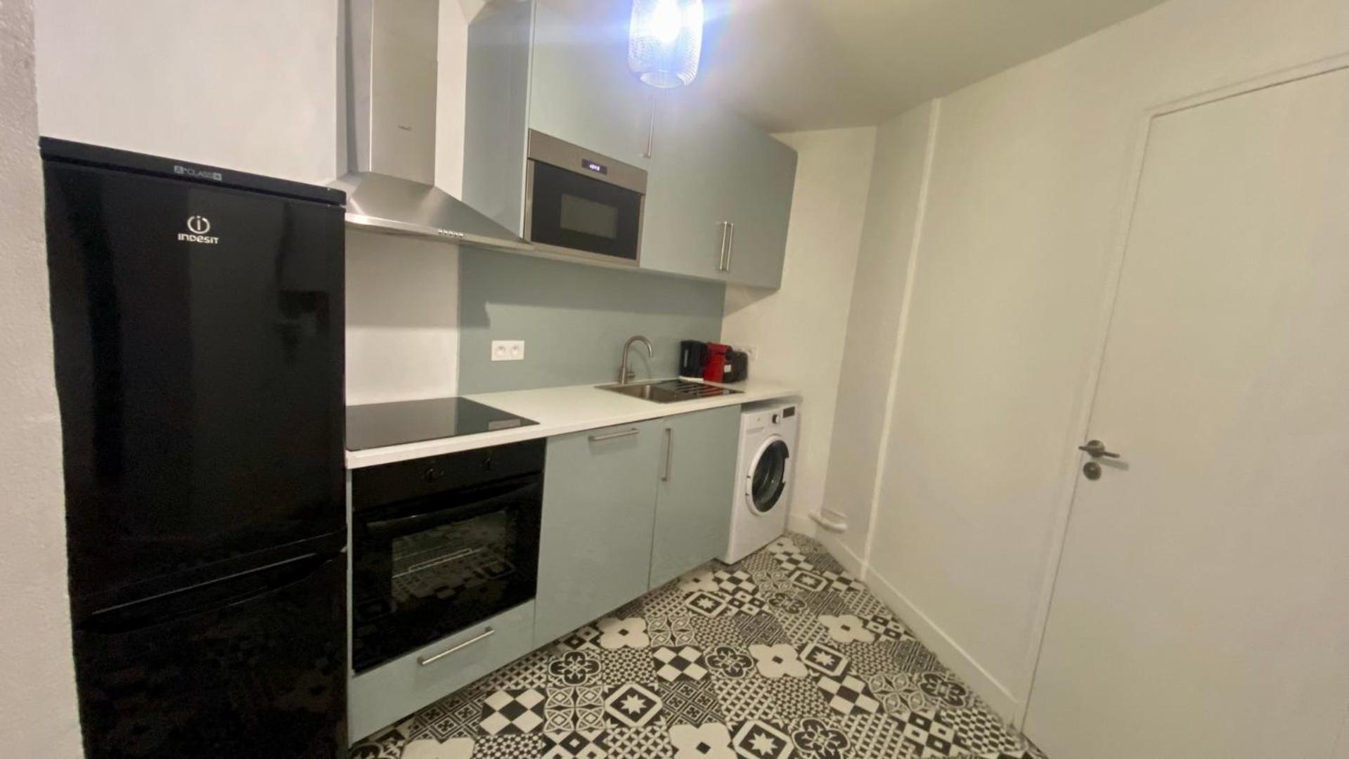 Appartement Lumineux Proche Saint-Lazare - 8P Paris Bagian luar foto